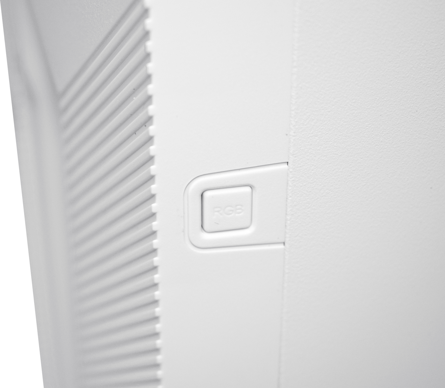 PC Gamer AMD Ryzen 5 5600GT, 16GB DDR4, SSD 480GB,Placa Mae ASUS A520M-K , Fonte 500w 80 Plus, Teclado e mouse gamer branco + COPO TERMICO STANLEY